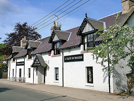 The inn has six letting bedrooms.