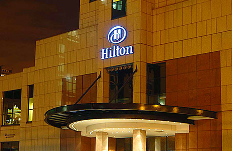 Hilton-tmb