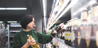 woman-buying-alcohol