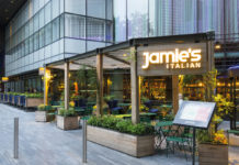 Jamie’s chain folds in tough climate