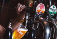 Drygate-Rebrand-Pouring