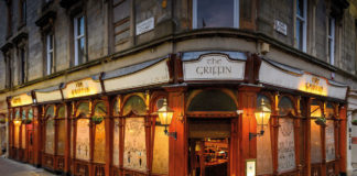 Exterior of the Griffin pub in Glasgow