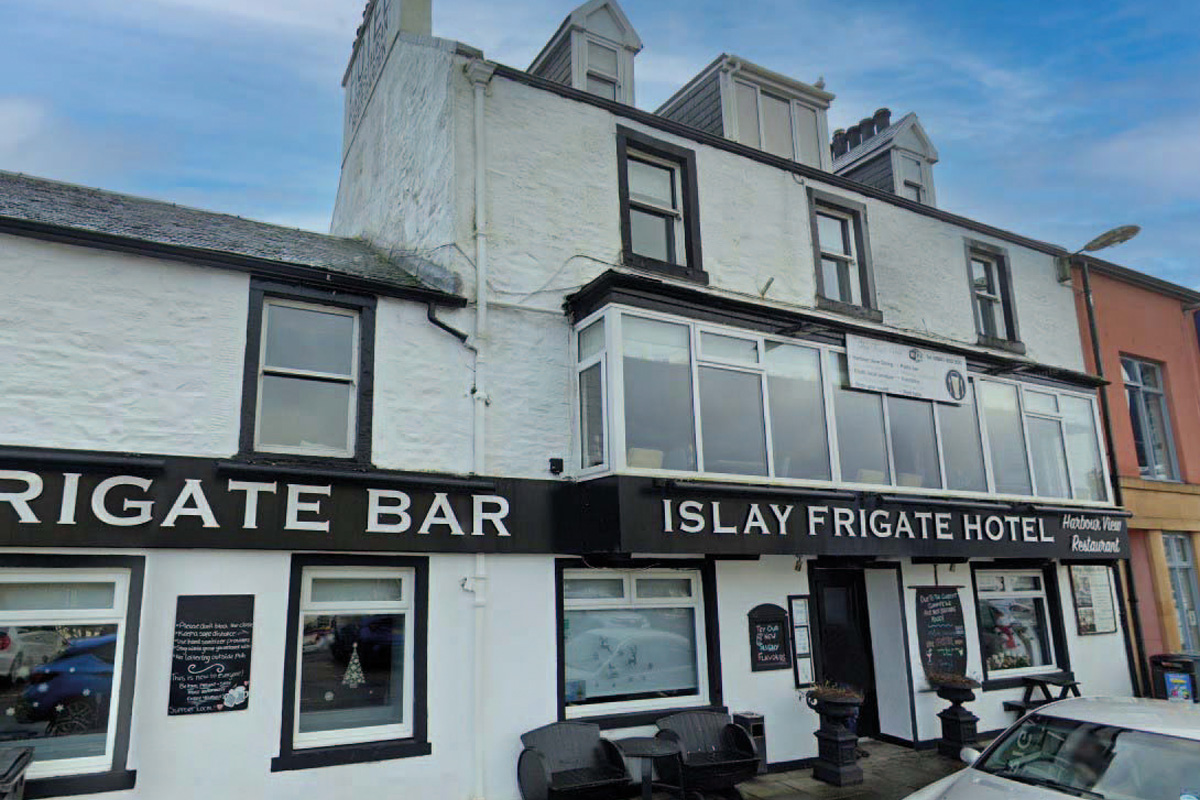 Islay Frigate Hotel in Tarbert
