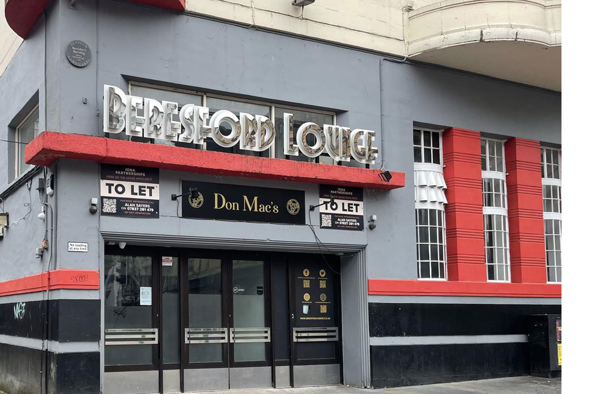 The Beresford Lounge on Sauchiehall St