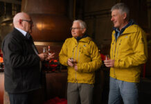 Tomintoul's master distiller Robert Fleming meeting with members of the CMRT