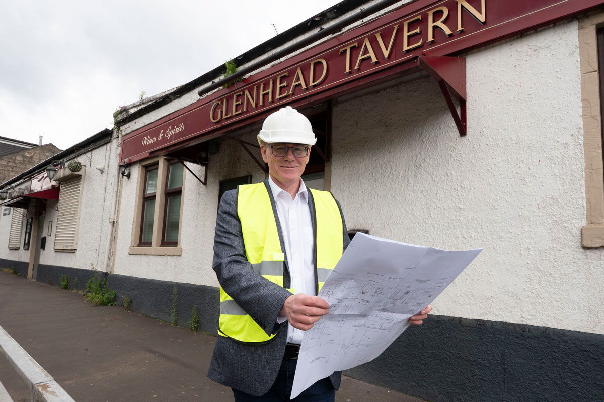 Brian Carnochan outside The Glenhead Tavern in Duntocher
