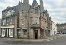 Will you Anchor yourself with a traditional pub in Bo’ness? The Anchor Tavern