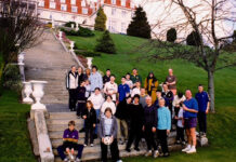 Former Dundee Uni students mark 40 years of Peebles Hydro visits Peebles Hydro