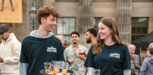 Enjoying an authentic whisky experience on The Mound with anCnoc AnCnoc